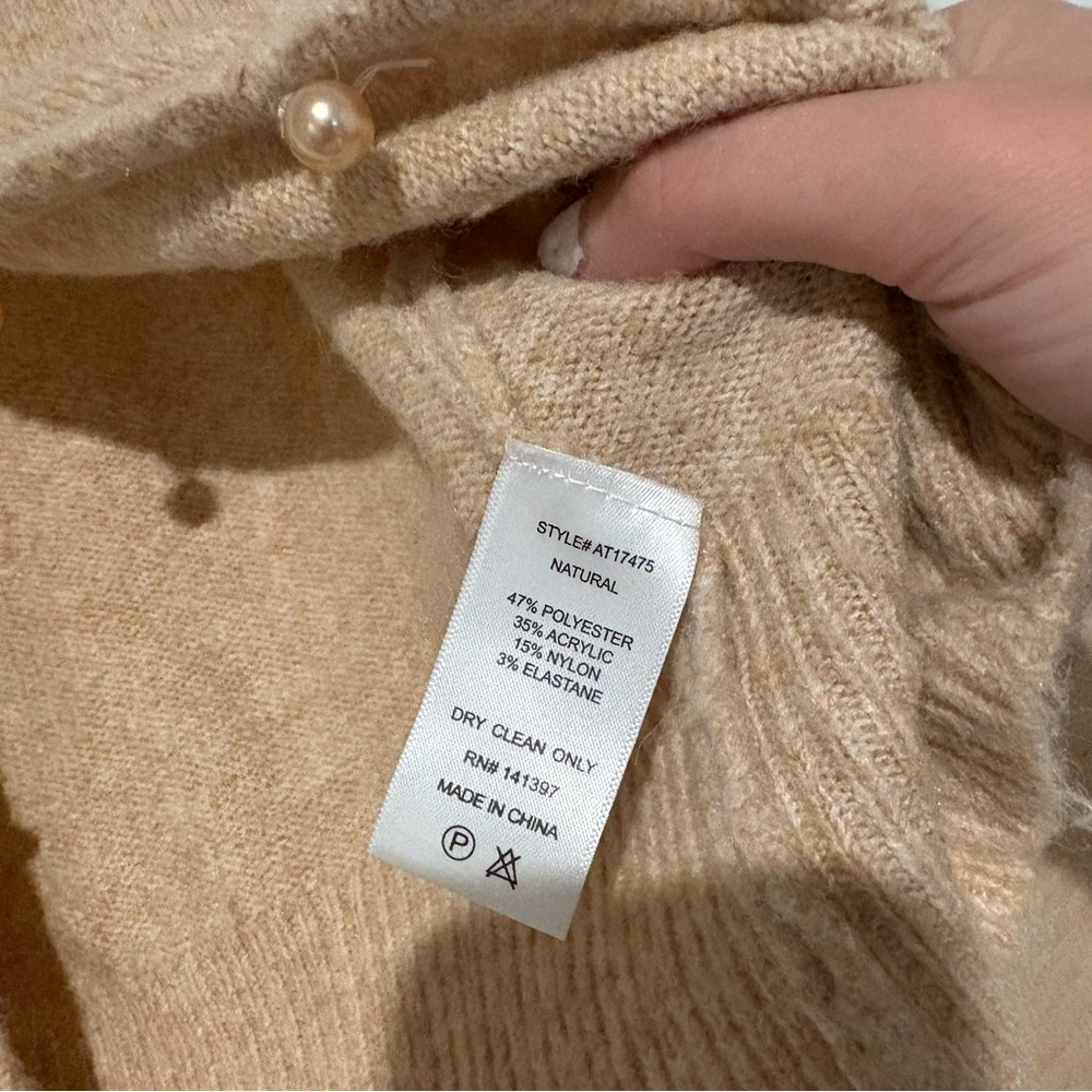 Astr the label‎ teddy plush button front cardigan tan brown size small - Picture 5 of 7